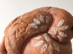 -焙丽拾光(麦凯乐直营店)