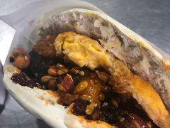 -清真马乐贝腊牛肉蛋黄菜夹馍(马蓉洒金桥店)