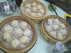 蟹黄汤包-食惠里小笼包面馆(越秀店)