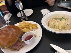 -瑞食酒馆 La Taverne Suisse