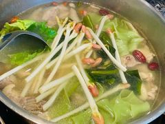 -一席地·本地鸡窝·杭帮鸡火锅(萧山银隆百货店)