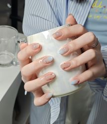 点击看大图 -桃色美甲沙龙