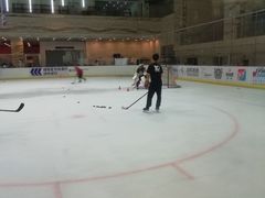 -冠军冰场(环球中心店)