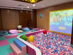 -鸿泰洋美食水会(东门中店)