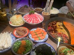 -萍姐火锅·公路夜市(武汉首店)