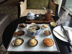 iphone_upload_pic-行者书屋大堂吧 ·下午茶(南京圣和府邸酒店)