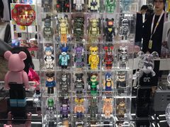 -泡泡玛特POPMART(侨福芳草地店)
