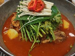 -喇喇排骨火锅·传统韩式脊骨汤(望京西园总店)