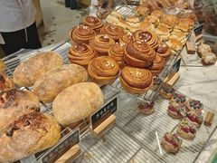 -麦田工坊(月湖店)