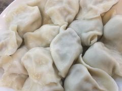 -周家大连水饺(美专校街店)