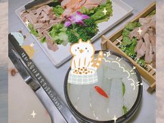-尚尚仙·酸汤猪手·猪肚鸡火锅(华联万柳购物中心店)