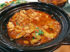 咸鱼鸡粒茄子煲-永記粤菜·五指毛桃花雕鸡煲(九亭店)