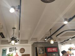 大堂-十面欢腾·海鲜面·台式Bistro(长乐路店)