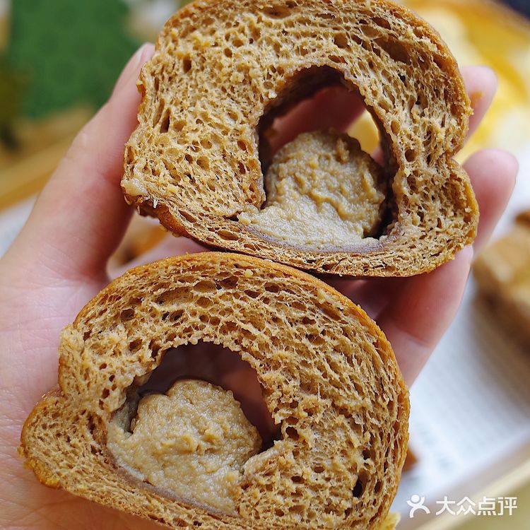 长沙最好吃的咖啡杏仁包🥖老社区私藏烘培坊🧡