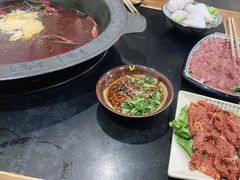 -重庆故事姊妹老火锅(财经学院店)