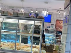 面包甜点陈列柜-老大昌(淮海中路店)