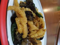 -依江春水烤鸭店