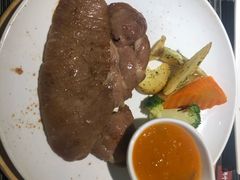 -斗牛士牛排餐厅(嘉里汇店)