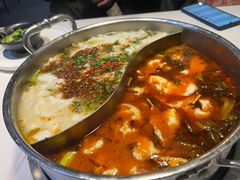 -德林酸菜鱼火锅(南丹店)
