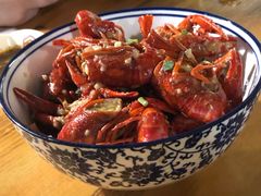 -琥珀老六龙虾(四里河店)