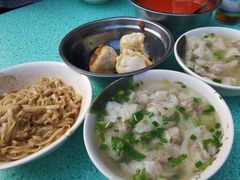 -依云煎包店