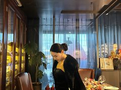-FEELINGS(亚新广场店)