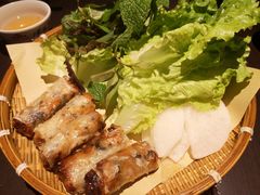 -大头虾越式风味餐厅(光明广场店)