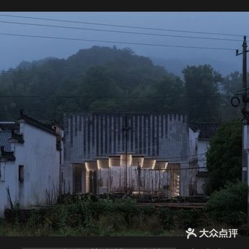 乡村旅游是乡村复兴的最直接的杠杆，除了住宿类的业态