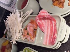 -梨花自助烤肉(乐宾店)