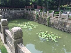 -梅村泰伯庙