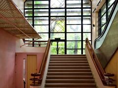 -香港大学