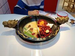 -渝龙燚重庆老火锅店(桦甸店)
