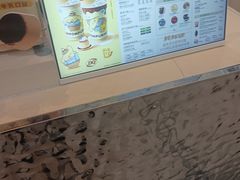 -DQ·蛋糕·冰淇淋(余姚万达店)