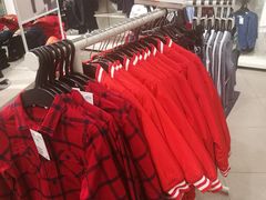 -H&M(天一广场店)