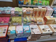 零售区-采芝斋(延安路店)
