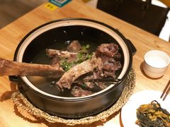 牛骨头-牛的平方·牛骨鲜炖