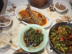 -老街烧烤大排档·地道湖北菜·龙虾馆(汉口火车站店)