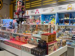 -泡泡玛特POPMART(上海环球港店)