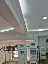 -蕾特恩祛痘•皮肤管理