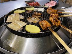 -彝人部落火盆烧烤(原内环足球场店)