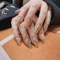 -Nail Me美甲美睫
