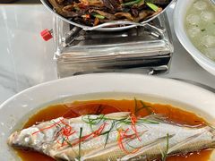 -丹水桥地锅鱼·翘嘴鲌·地方特色全鱼宴(丹江口大坝店)