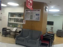 -雅悦齿科(顾村公园店)