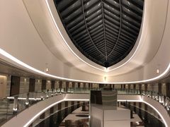 -上海滴水湖皇冠假日酒店