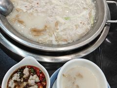 -老来福·非遗酸汤兔(凯旋路店)