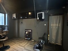 -VR 间客漫·PS电玩·虚拟现实包间游戏电竞(街道口店)