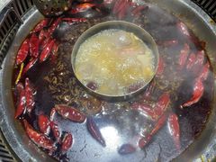 -城墙拐拐火锅(三峡广场黑金冠店)
