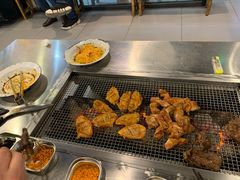 -马路牙子烧烤音乐酒馆(望京店)