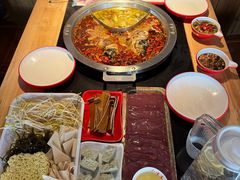 -谭公鱼头·鲜鱼火锅·小龙虾·江湖菜(秀沿路店)