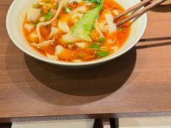 -顺溜·手工刀削面·黑金店(铜锣湾店)